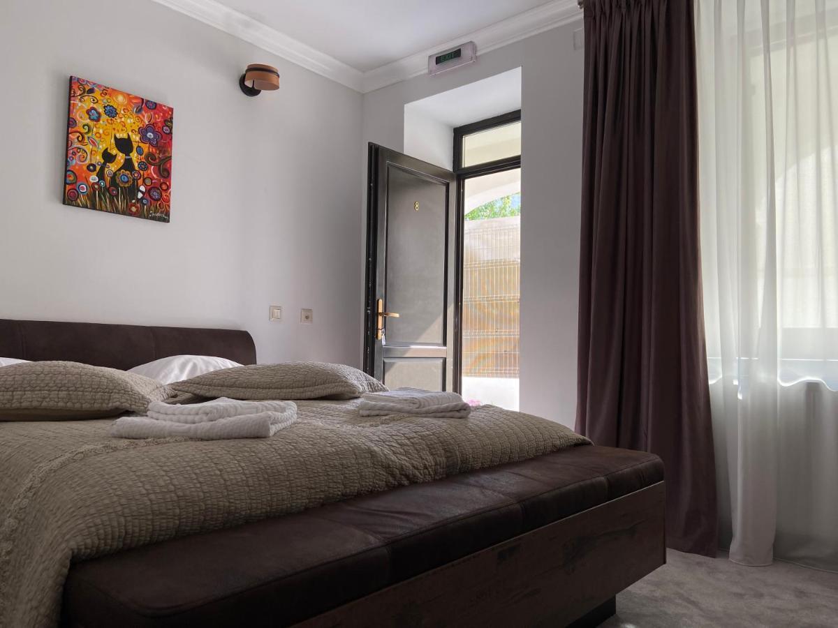 Maisonette Apartments Câmpulung Eksteriør billede